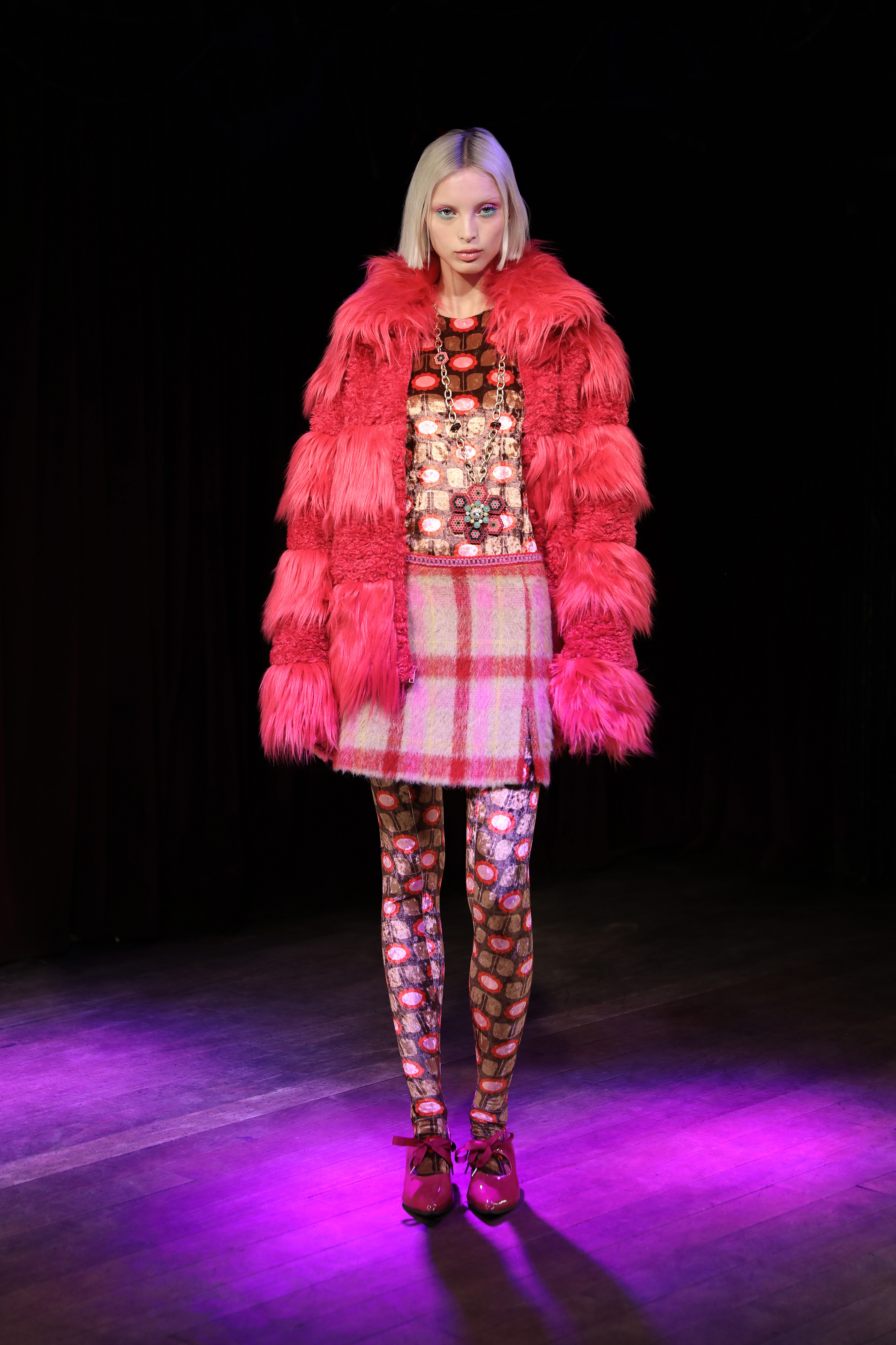 Anna Sui Fall 2023 - Anna Sui - RUNWAY360